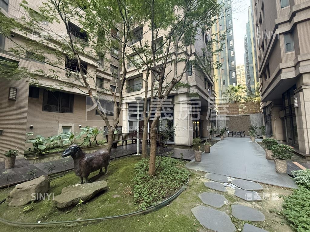 近好市多順天建設採光三房房屋室內格局與周邊環境