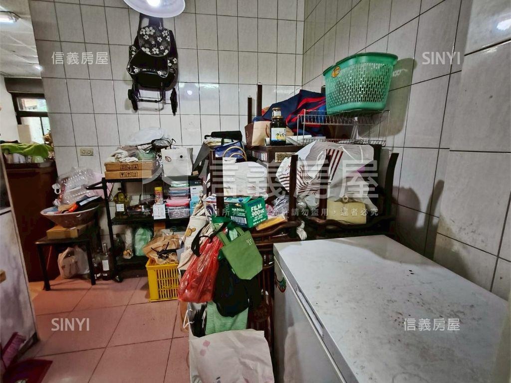 水湳大德國中旁一二樓店住房屋室內格局與周邊環境