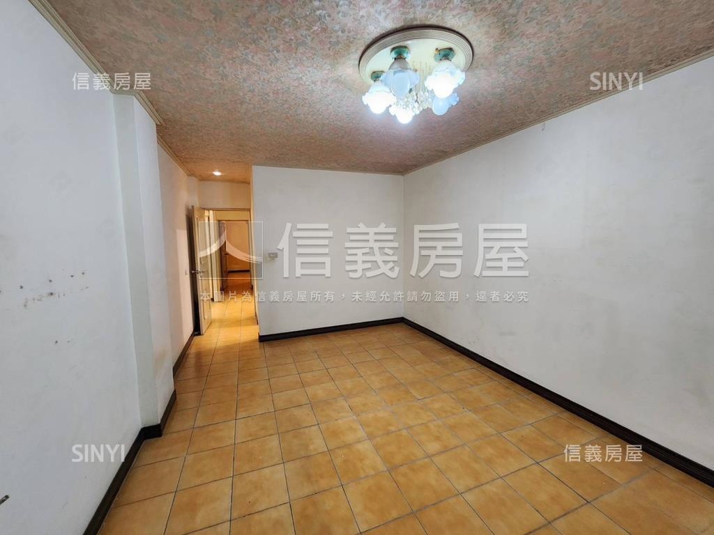 龍泉街三面採光大四房房屋室內格局與周邊環境