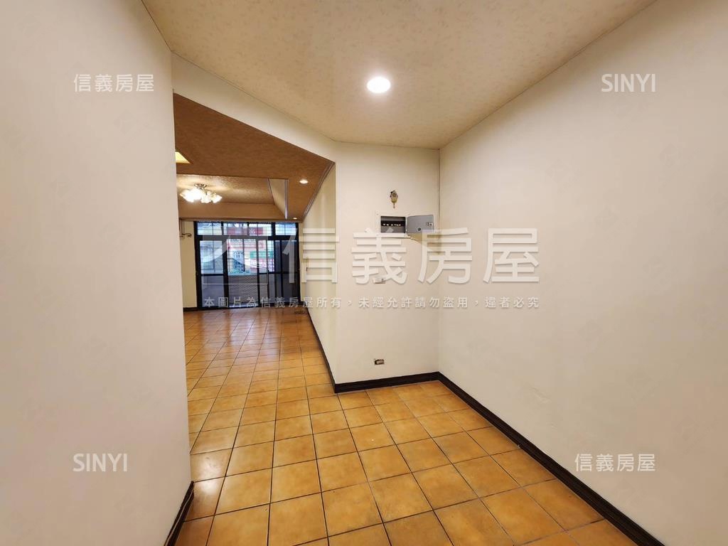 龍泉街三面採光大四房房屋室內格局與周邊環境