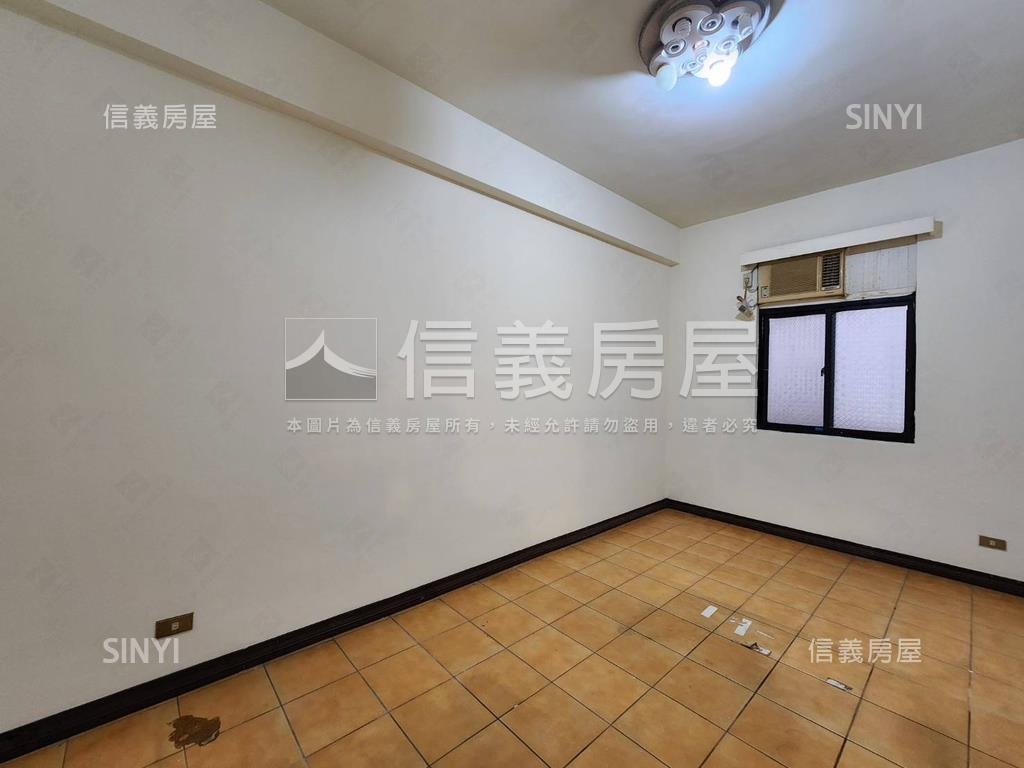 龍泉街三面採光大四房房屋室內格局與周邊環境