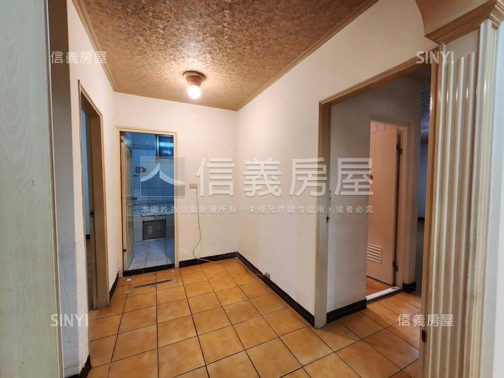 龍泉街三面採光大四房房屋室內格局與周邊環境