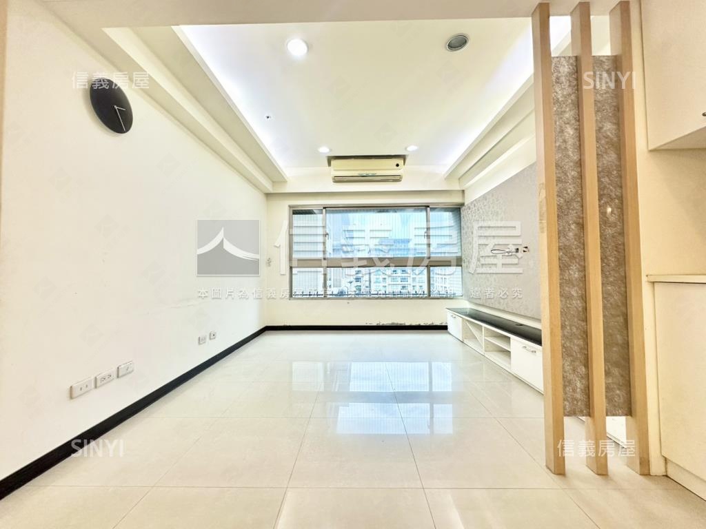 元氣大鎮Ｇ棟高樓平面車位房屋室內格局與周邊環境