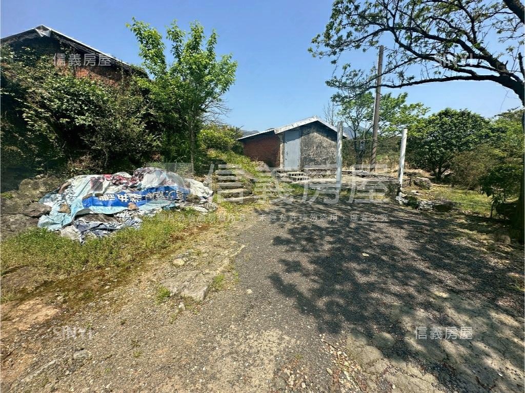 陽明山土地參房屋室內格局與周邊環境