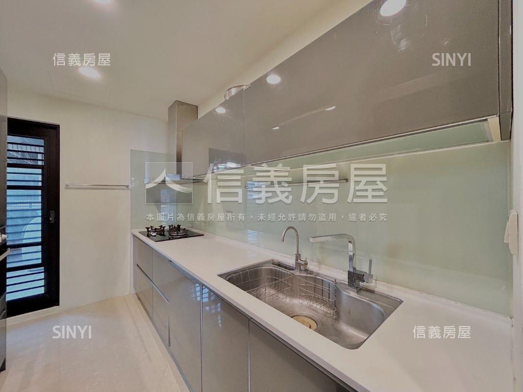 河岸美景大空間景泰然房屋室內格局與周邊環境