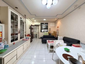 金鼎路旁活巷透天