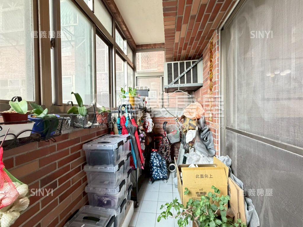 珍愛金城。大三房有車位房屋室內格局與周邊環境