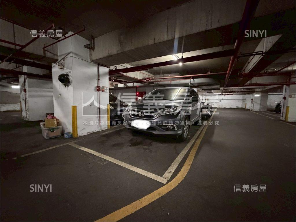 珍愛金城。大三房有車位房屋室內格局與周邊環境