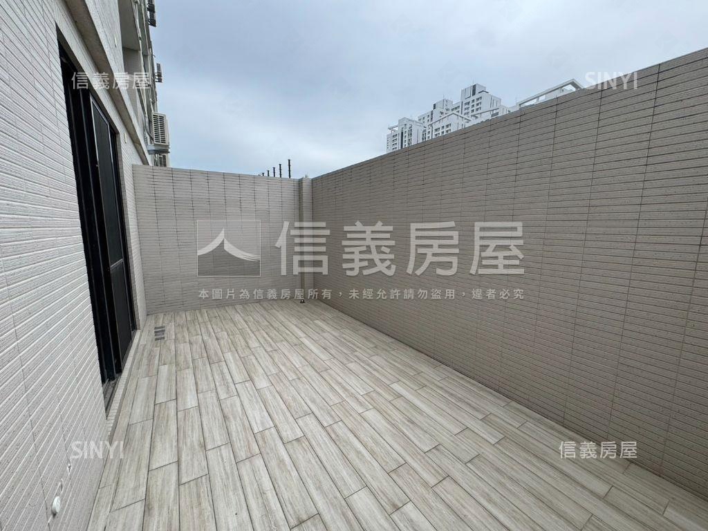 九份子☆稻城亞丁Ⅲ房屋室內格局與周邊環境
