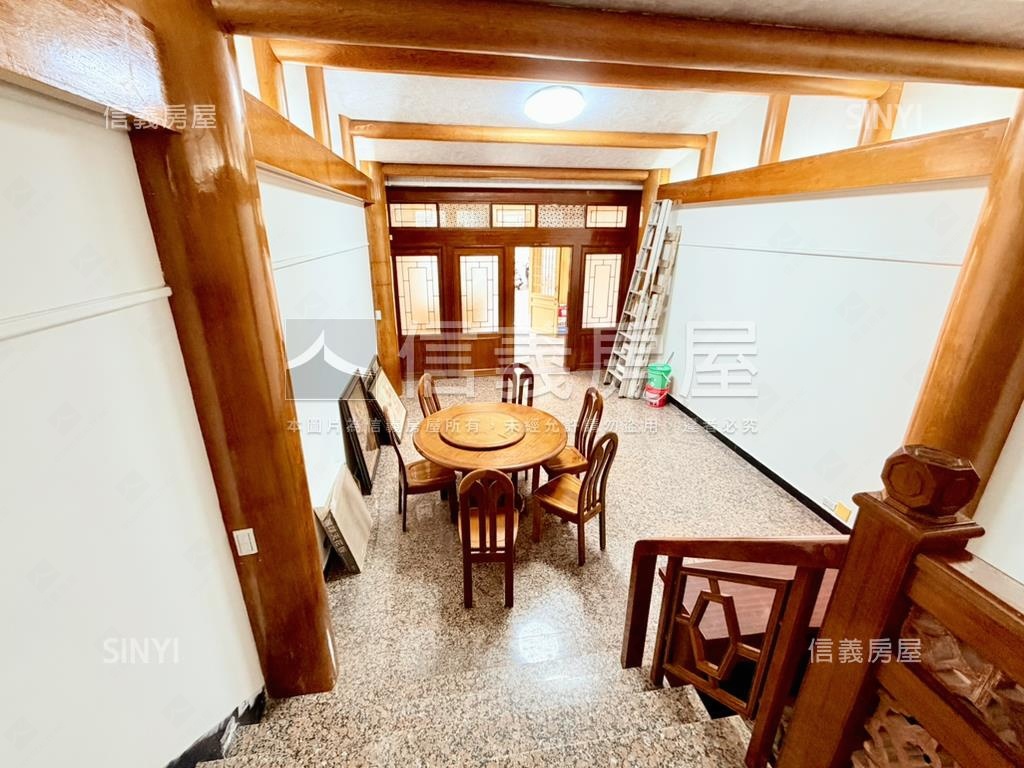 國華３３－聚財店住房屋室內格局與周邊環境