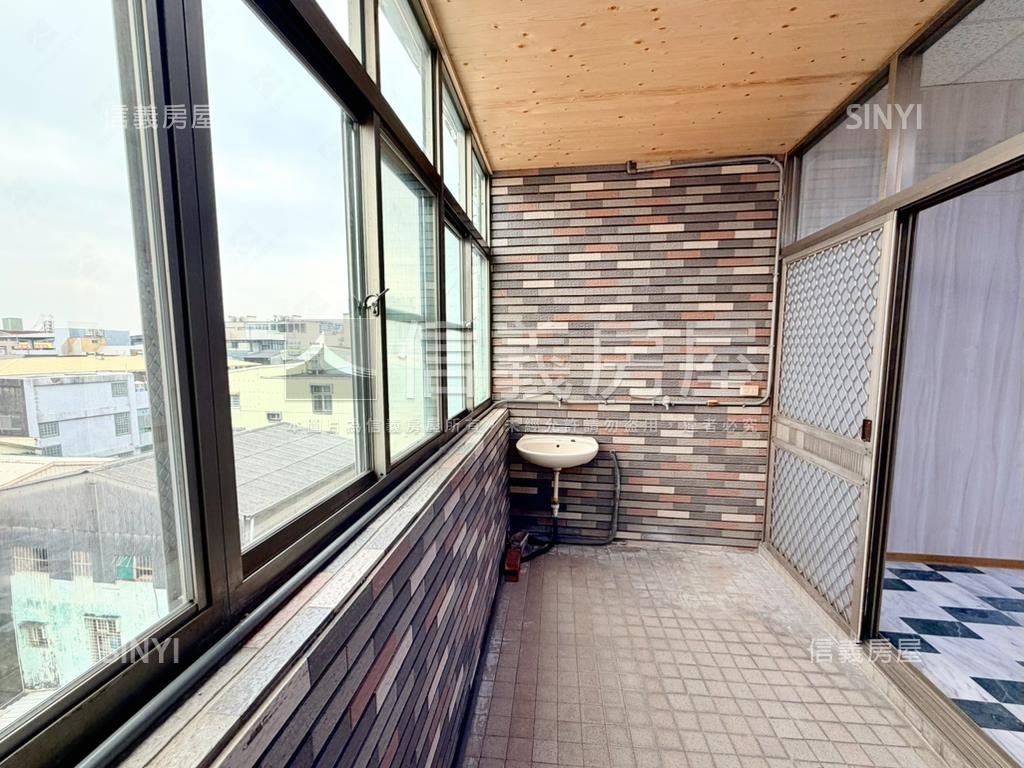 國華３３－聚財店住房屋室內格局與周邊環境