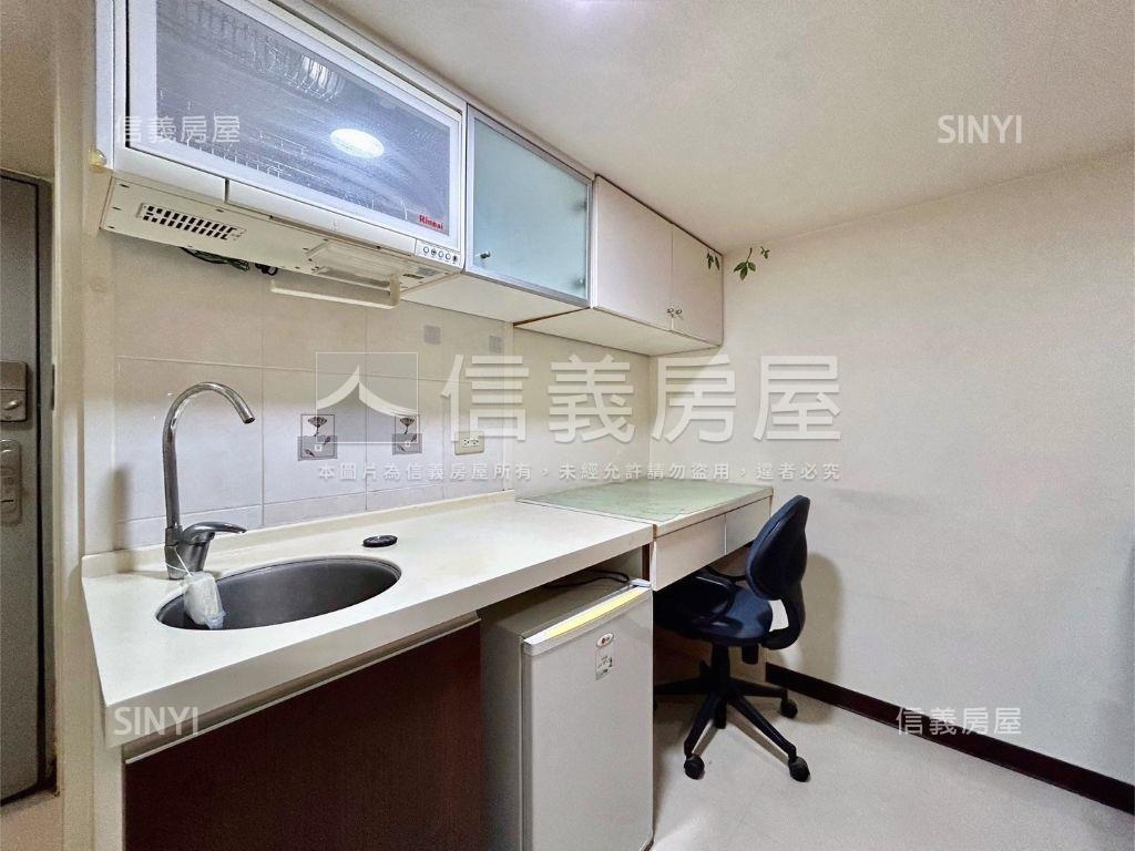 低總價首購金雞母房屋室內格局與周邊環境