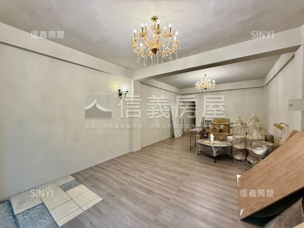 進化路黃金店面房屋室內格局與周邊環境