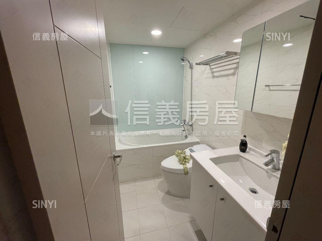 鐵專河景第一排房屋室內格局與周邊環境