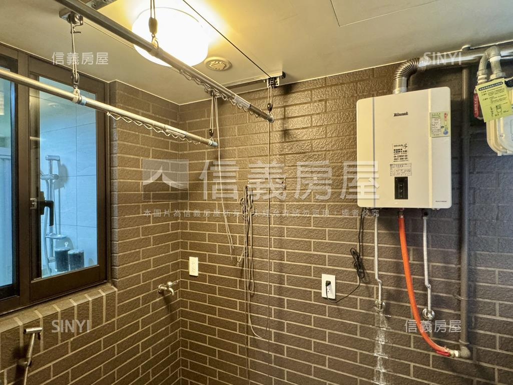 漾世紀兩房平車視野戶房屋室內格局與周邊環境