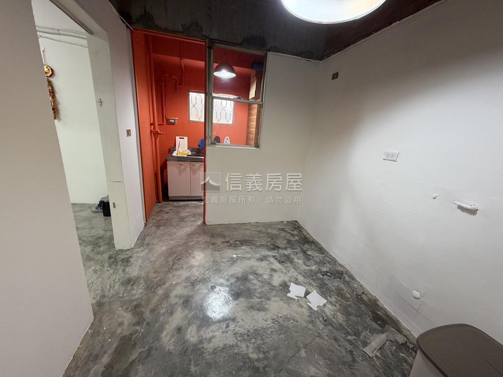 大安國宅一樓稀有釋出房屋室內格局與周邊環境