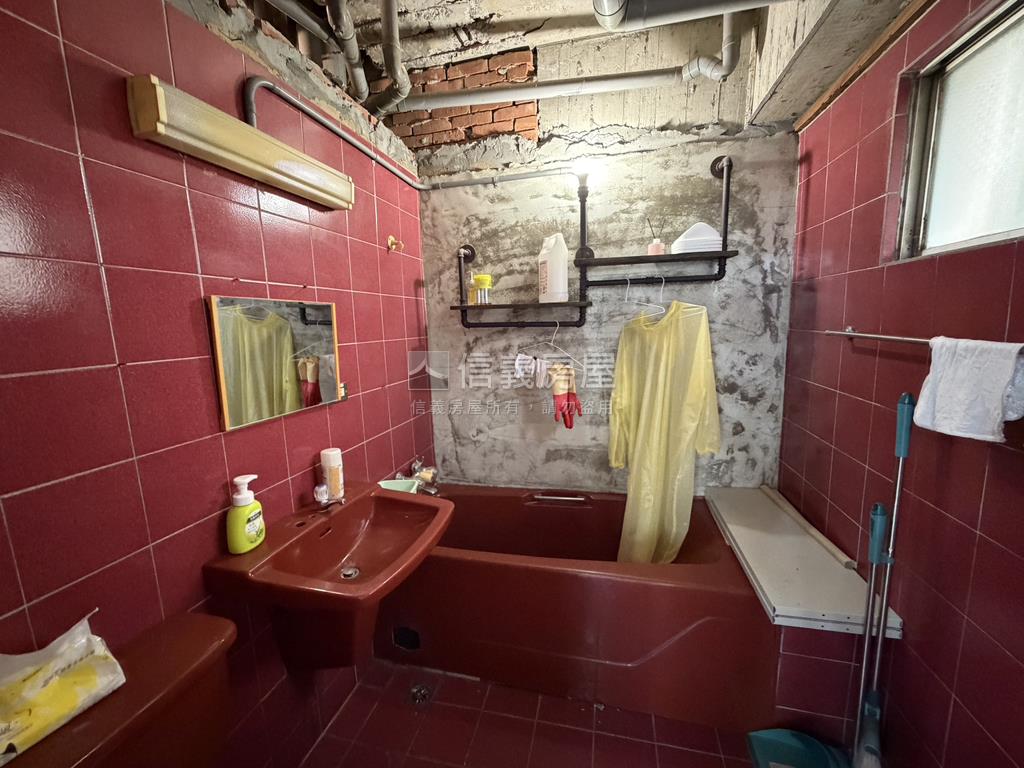 大安國宅一樓稀有釋出房屋室內格局與周邊環境