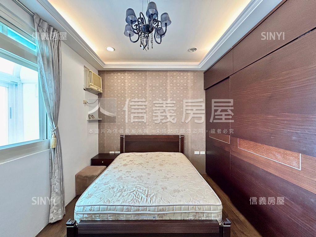 縣府生活圈大三房附車位房屋室內格局與周邊環境
