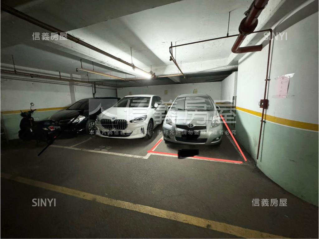 高鐵採光高樓景觀３房平車房屋室內格局與周邊環境