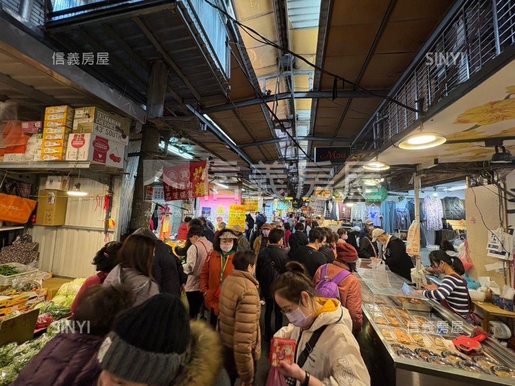 華榮市場收租金店面房屋室內格局與周邊環境