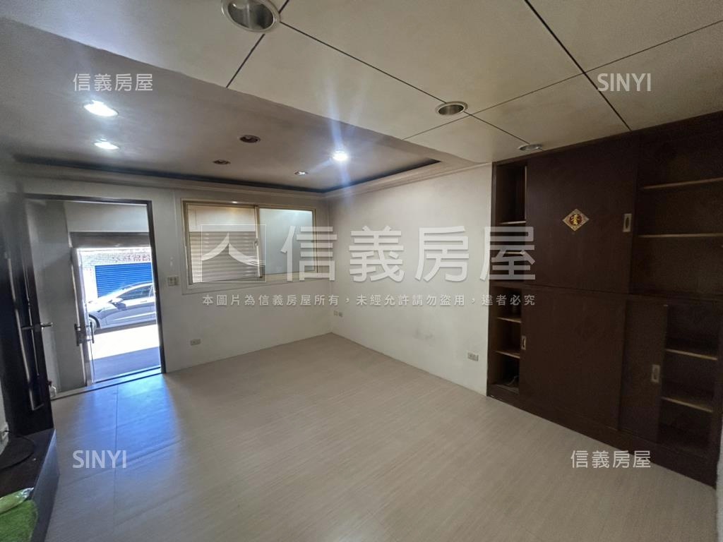 麟光捷運空間１樓住辦房屋室內格局與周邊環境