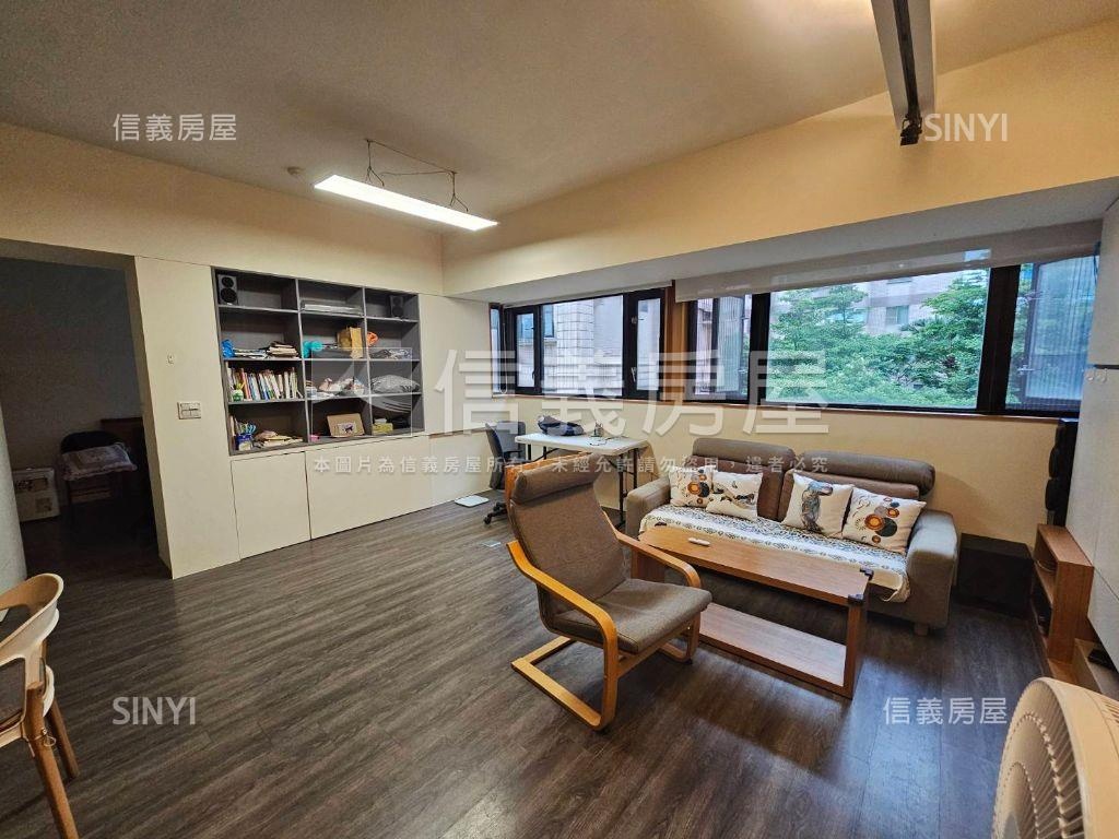 威京首購精裝大一房房屋室內格局與周邊環境