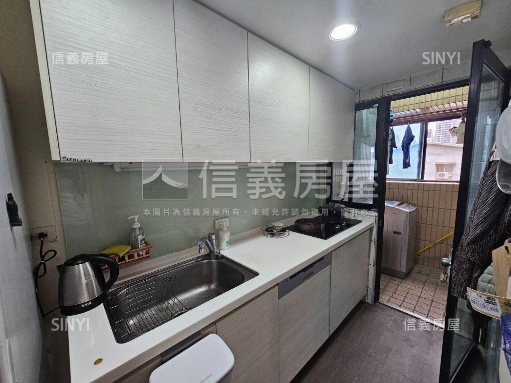 威京首購精裝大一房房屋室內格局與周邊環境