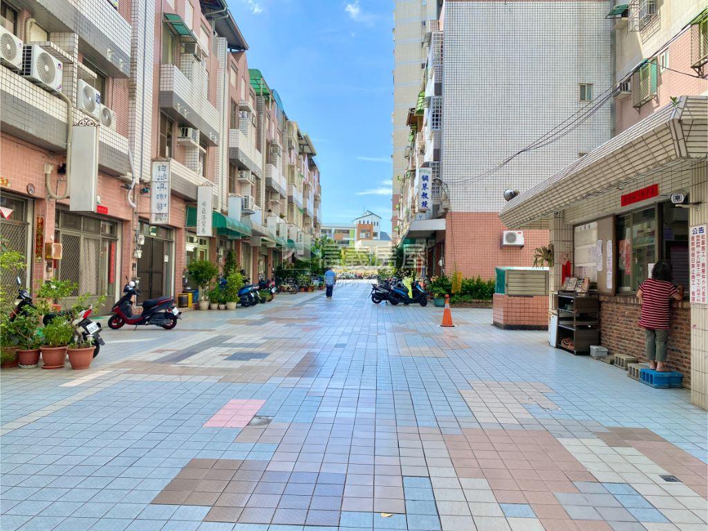 ★近中山醫大｜美三房房屋室內格局與周邊環境
