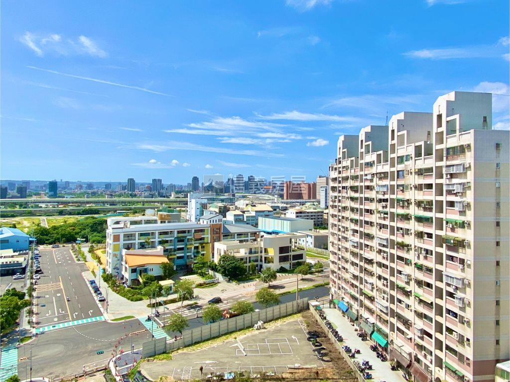 ★近中山醫大｜美三房房屋室內格局與周邊環境