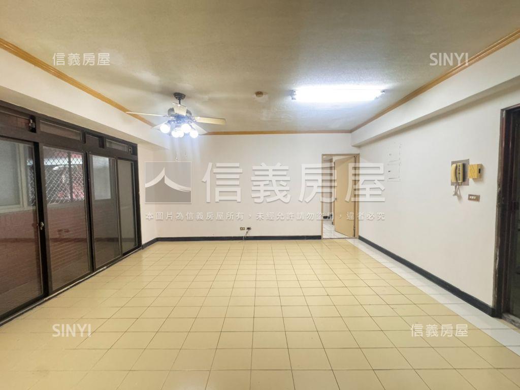 松山電梯４房☆大空間首選房屋室內格局與周邊環境