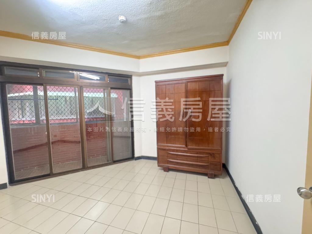 松山電梯４房☆大空間首選房屋室內格局與周邊環境