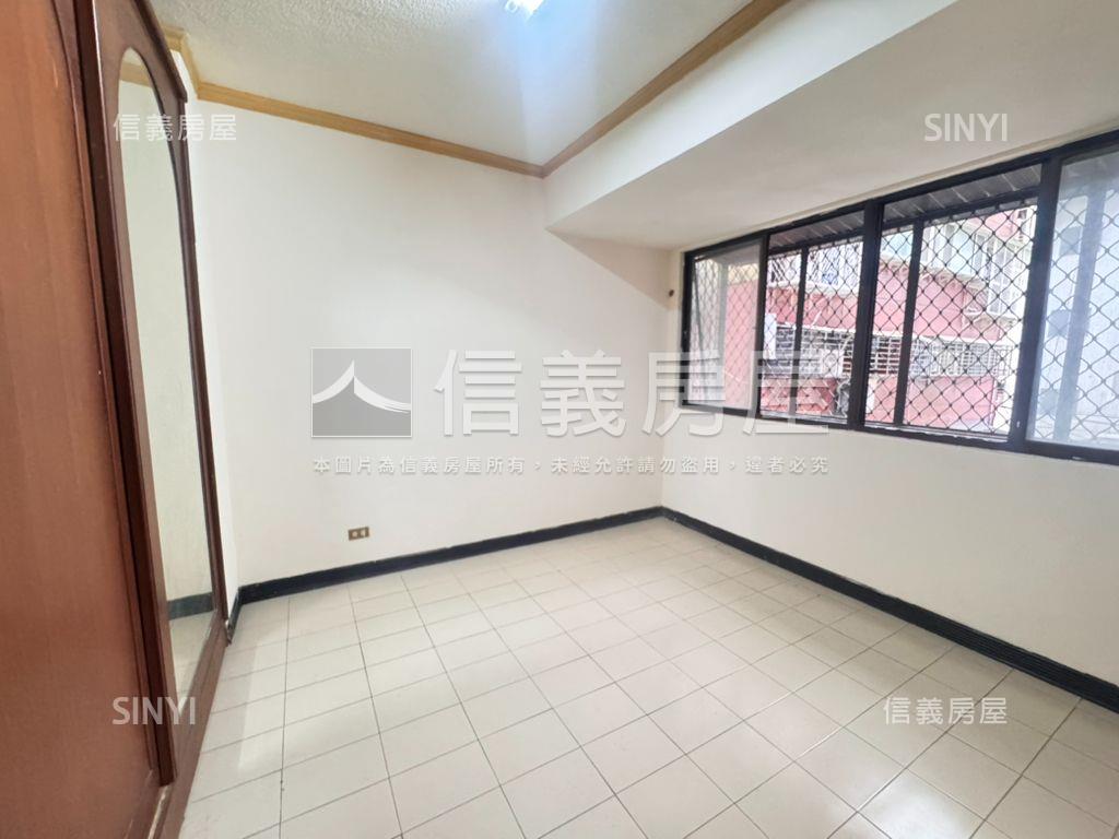 松山電梯４房☆大空間首選房屋室內格局與周邊環境