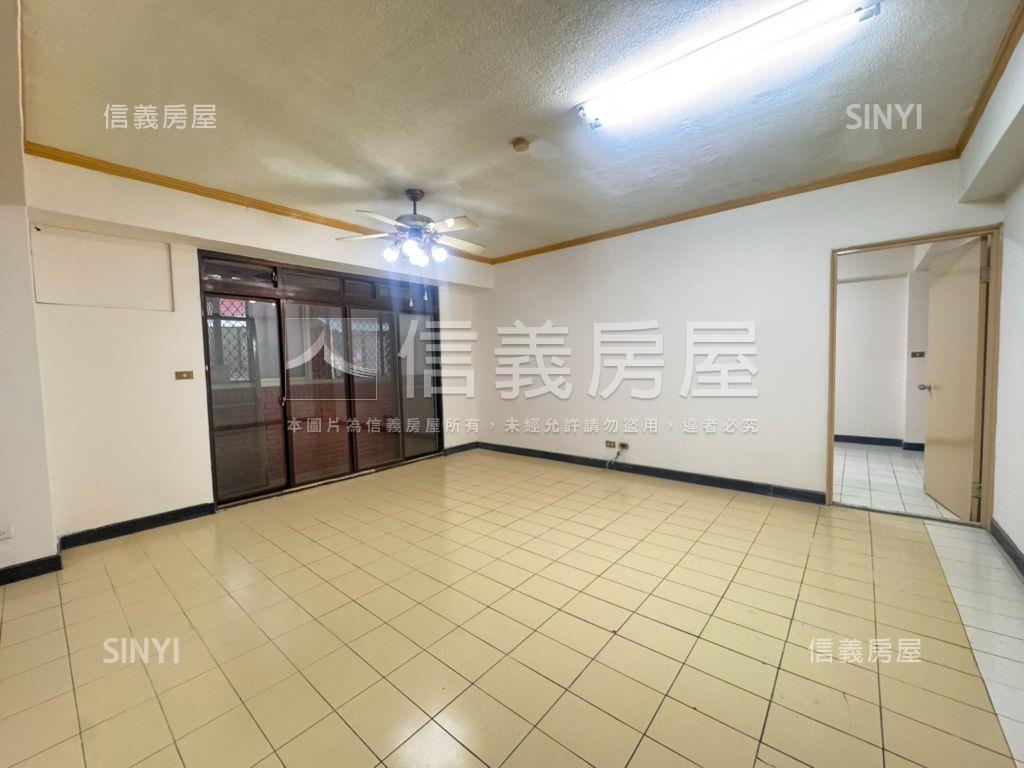 松山電梯４房☆大空間首選房屋室內格局與周邊環境