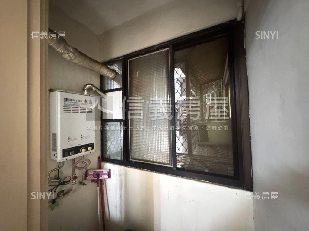 松山電梯４房☆大空間首選房屋室內格局與周邊環境