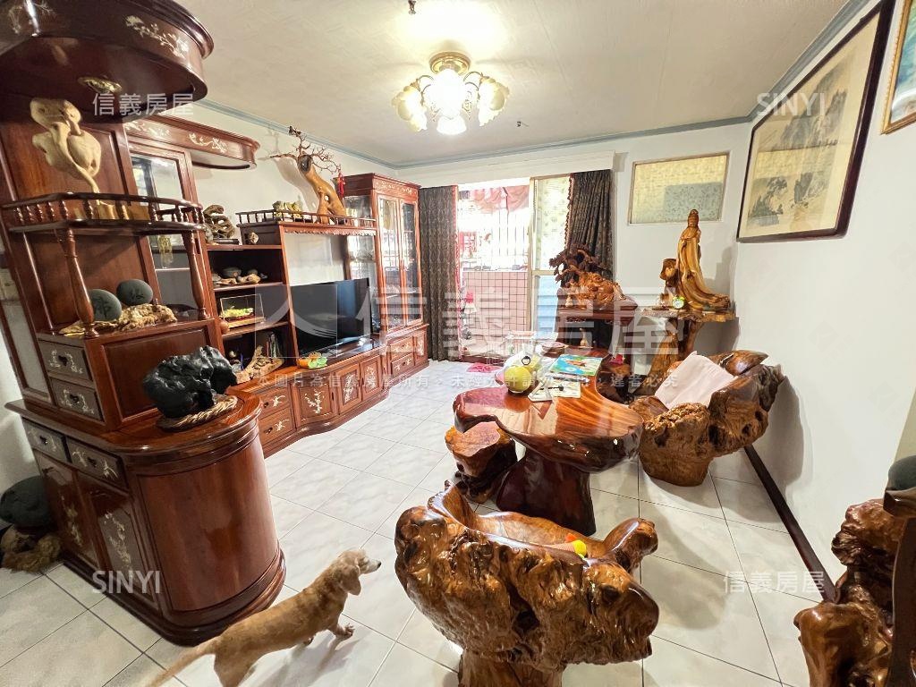 狀元高樓美三房車位房屋室內格局與周邊環境