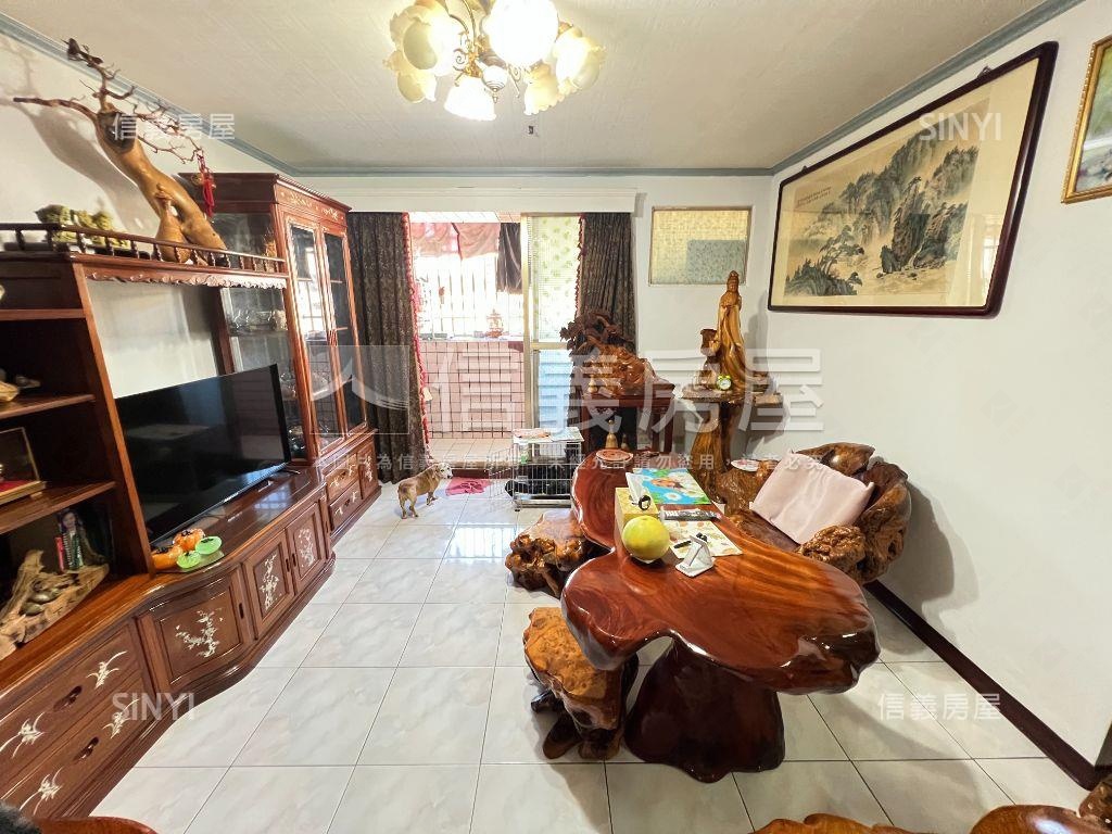 狀元高樓美三房車位房屋室內格局與周邊環境