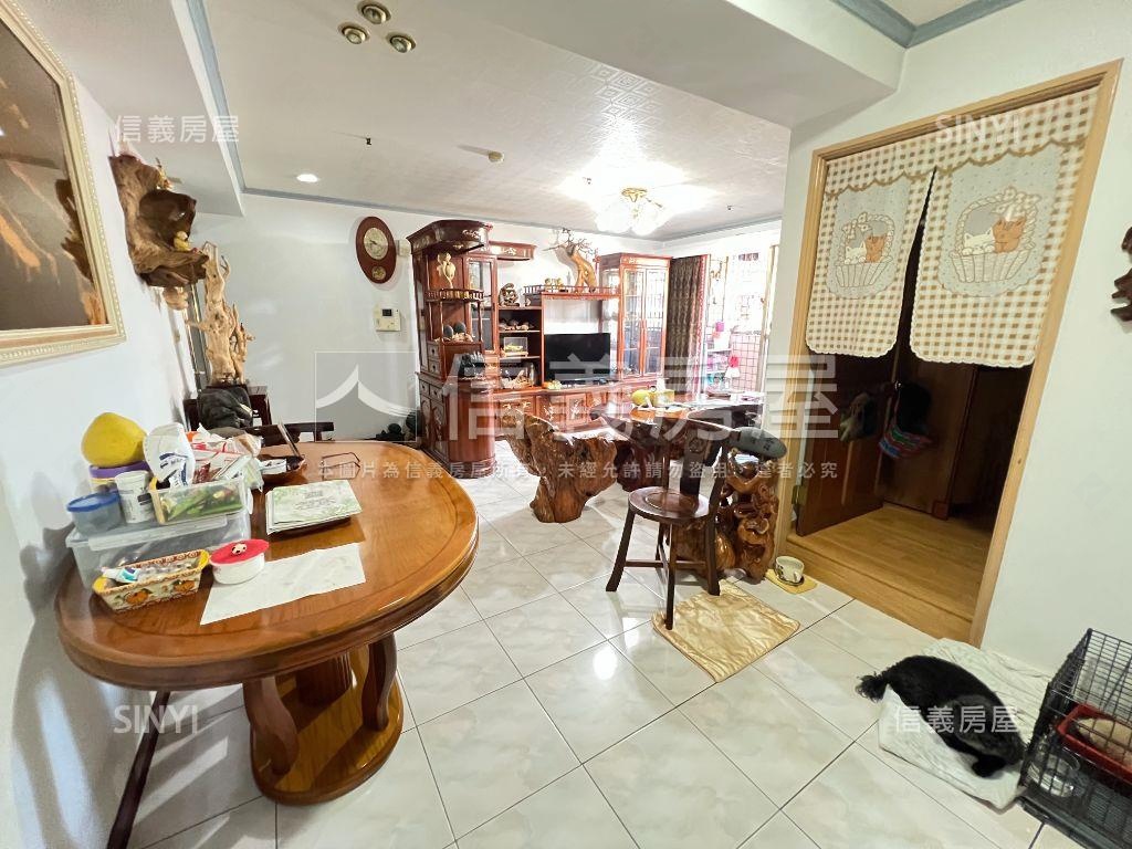 狀元高樓美三房車位房屋室內格局與周邊環境