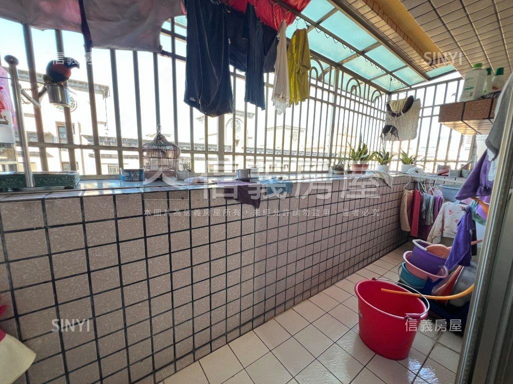 狀元高樓美三房車位房屋室內格局與周邊環境