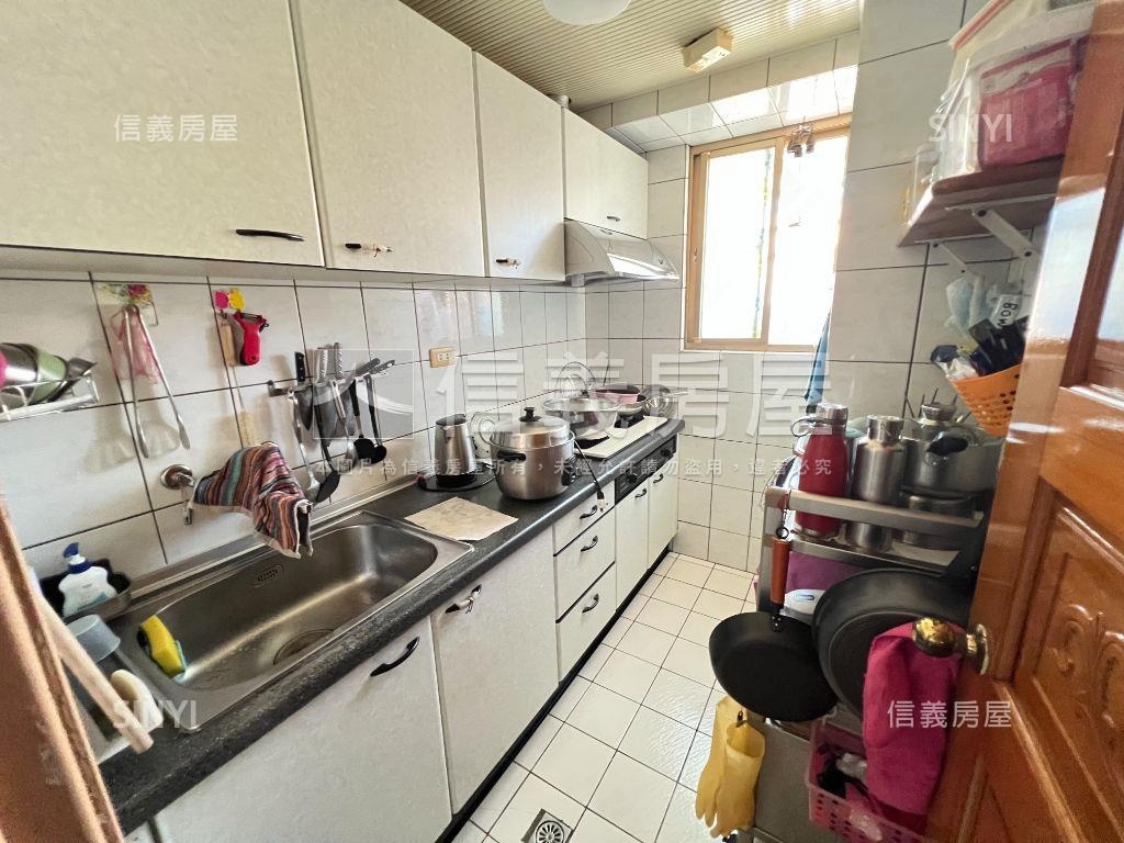 狀元高樓美三房車位房屋室內格局與周邊環境