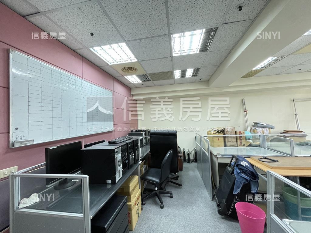 國際金融廣場商辦房屋室內格局與周邊環境