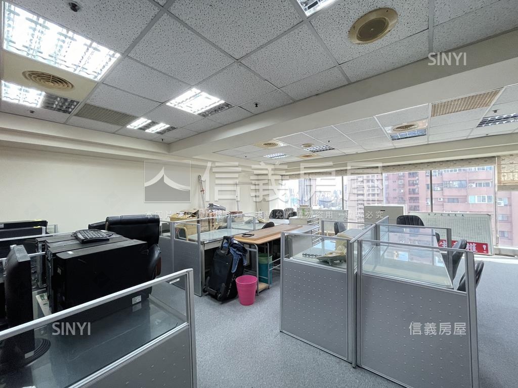 國際金融廣場商辦房屋室內格局與周邊環境