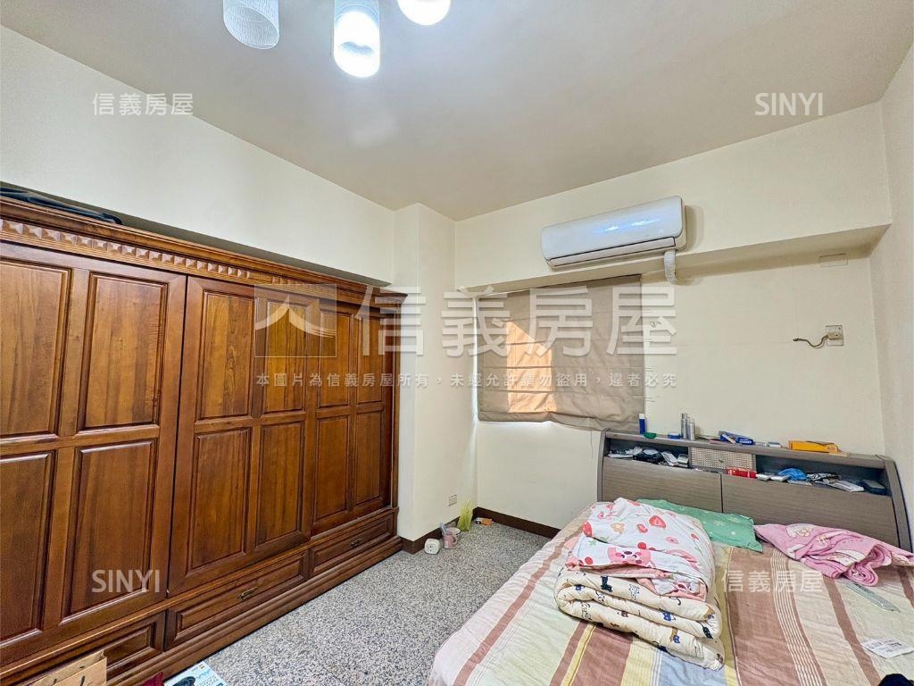 皇家之星ｘ四房雙平車房屋室內格局與周邊環境