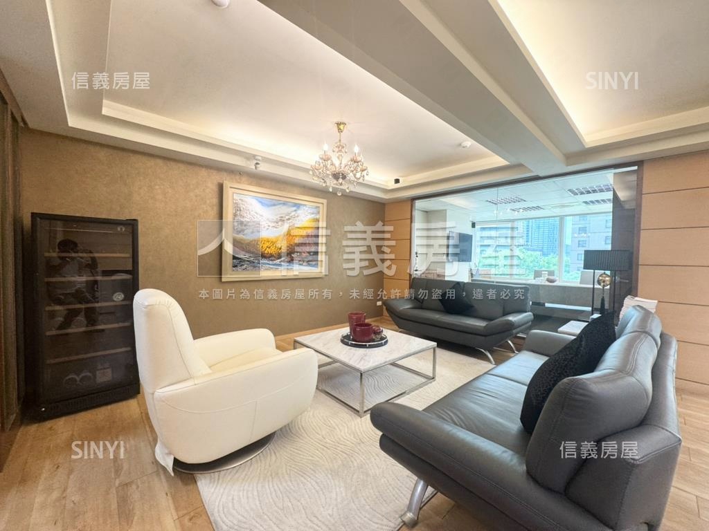 僑泰財經純辦景觀房屋室內格局與周邊環境
