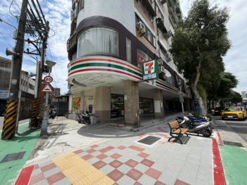 芝山捷運便利商店金店
