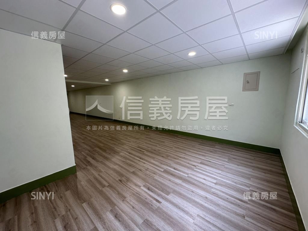魔術空間公寓２樓房屋室內格局與周邊環境