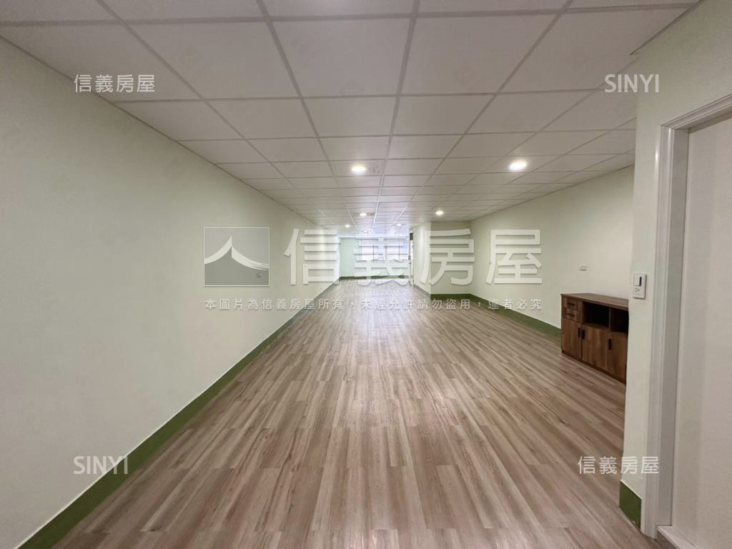 魔術空間公寓２樓房屋室內格局與周邊環境
