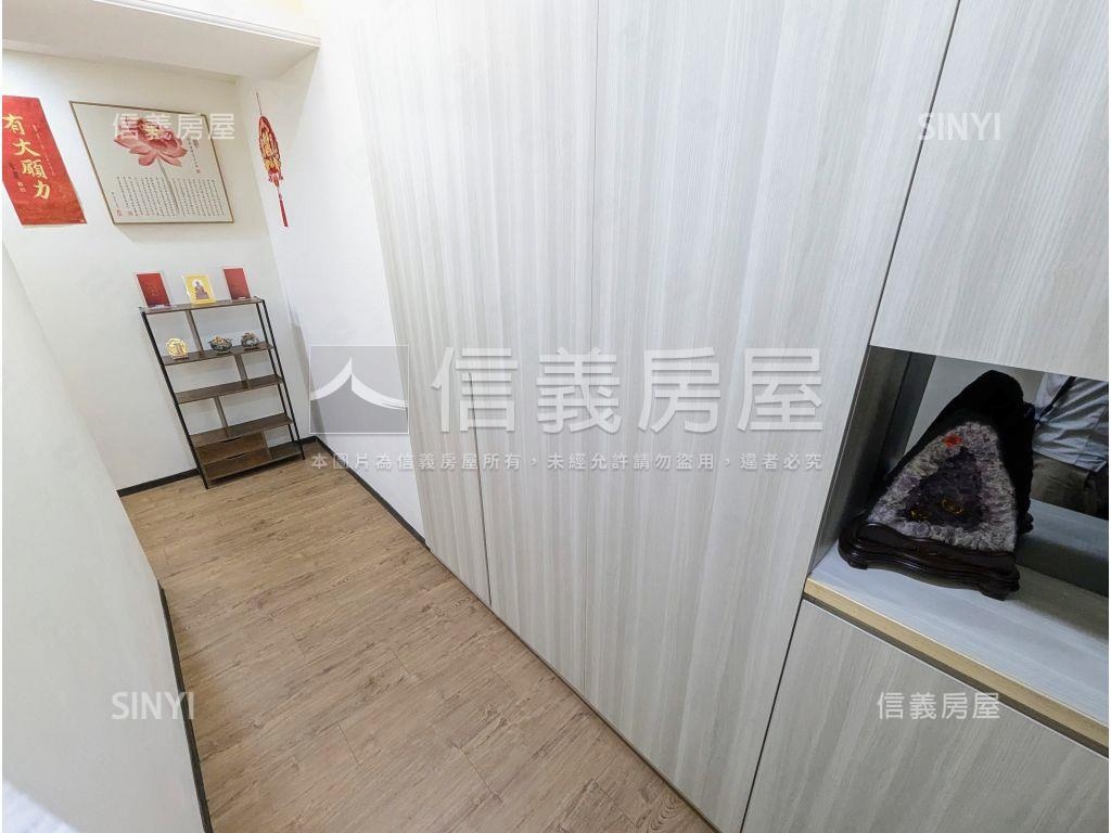 丰悅夏宮三房車位房屋室內格局與周邊環境