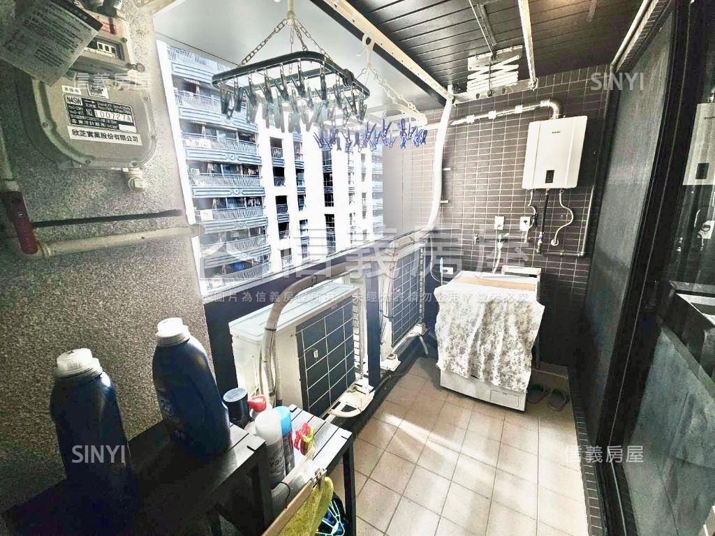 丰悅夏宮三房車位房屋室內格局與周邊環境