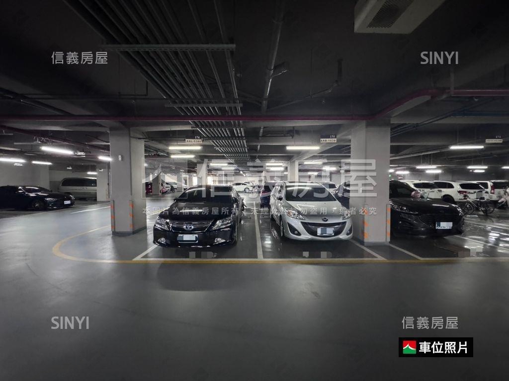 丰悅夏宮三房車位房屋室內格局與周邊環境