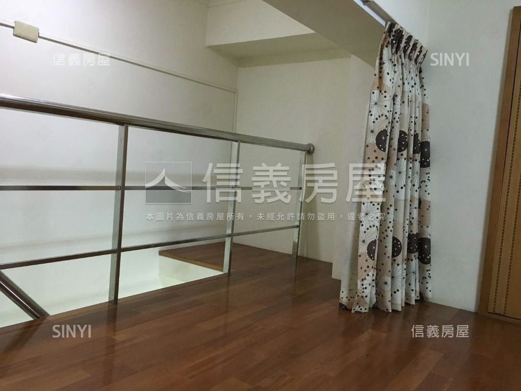 金色米蘭漂亮小資套房房屋室內格局與周邊環境